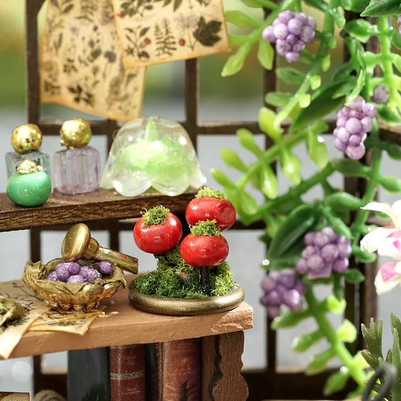 Magic Garden Gift Building Toys DIY Miniature Kits Miniature Dollhouses Desk Decoration